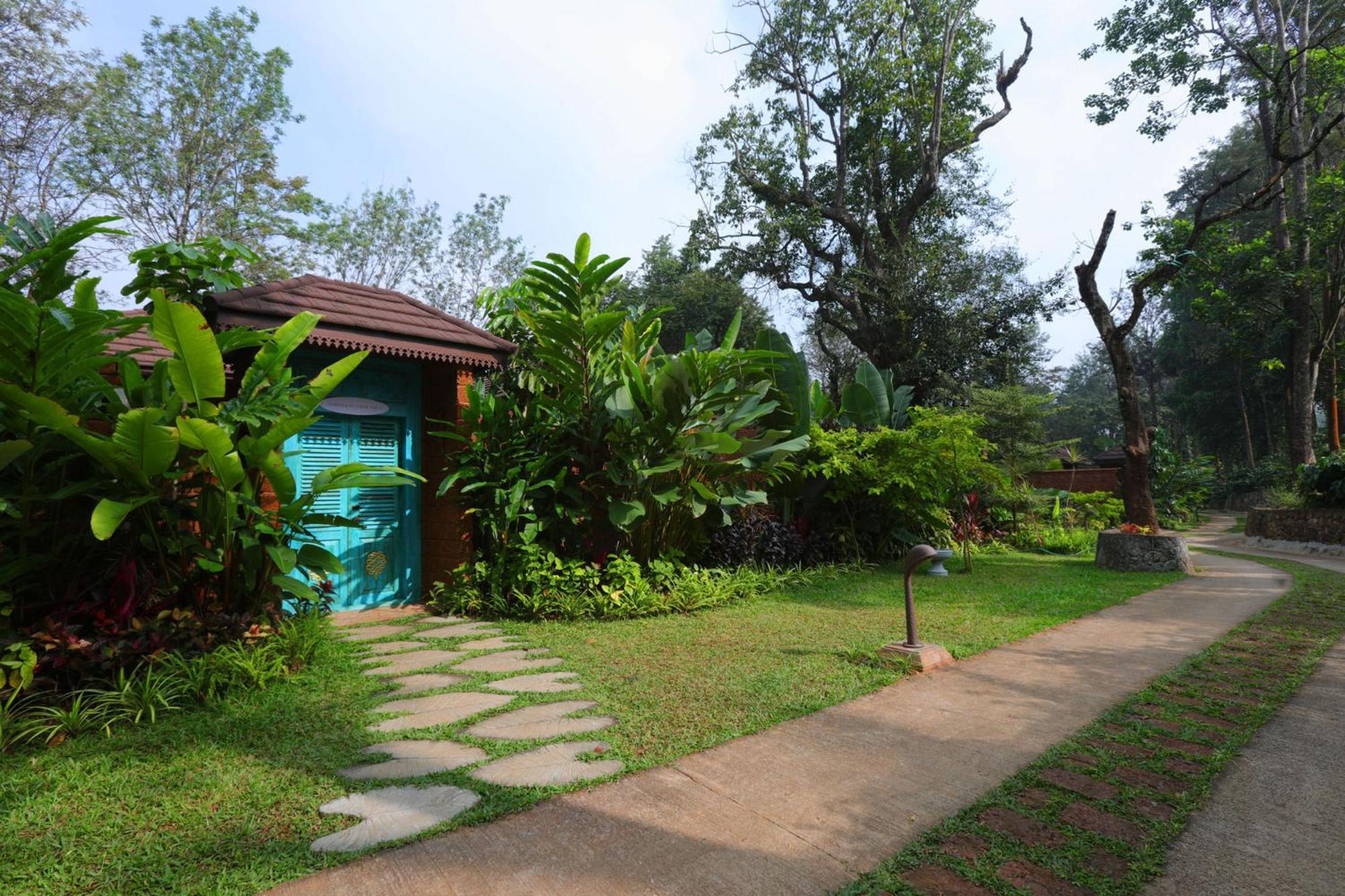 Timbertales Luxury Resort Coorg Madikeri Kültér fotó